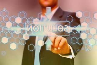 华为数字能源技术有限公司副总裁方良洲